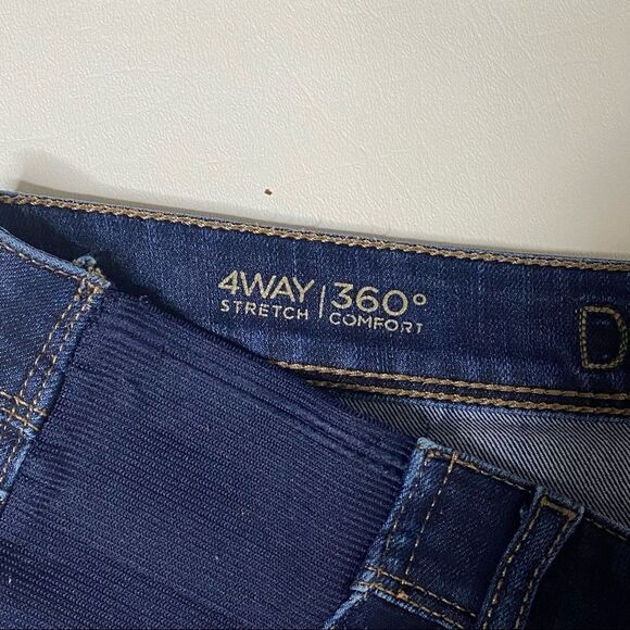 DL1969 | Cindy Slim Boot Maternity Jeans - Picture 4 of 8